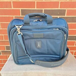 Travelpro Crew 5 Under Seat Rolling Carry on Briefcase Crossbody Blue